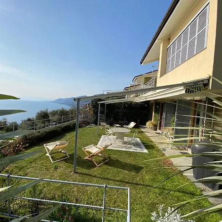 Casa Mirella, Un Gioiello Unico 度假居