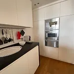 Casa Mirella, Un Gioiello Unico كامولّي
