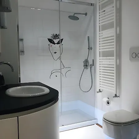 Casa Mirella, Un Gioiello Unico Camogli