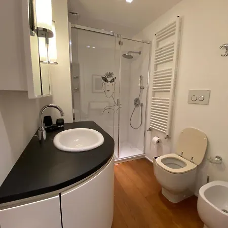 Casa Mirella, Un Gioiello Unico Holiday home