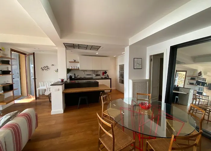 Casa Mirella, Un Gioiello Unico * Camogli