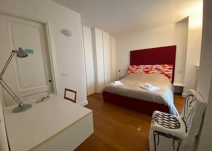 Semesterbostad Casa Mirella, Un Gioiello Unico *